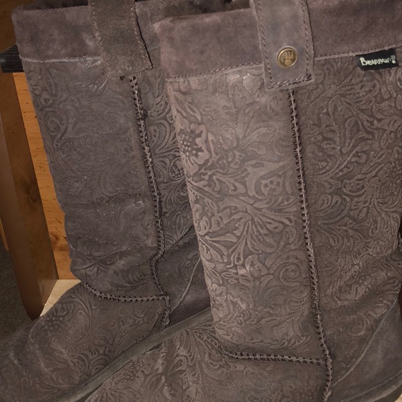 BEARPAW Brown Lace Winter Boots - Picture 4 of 6